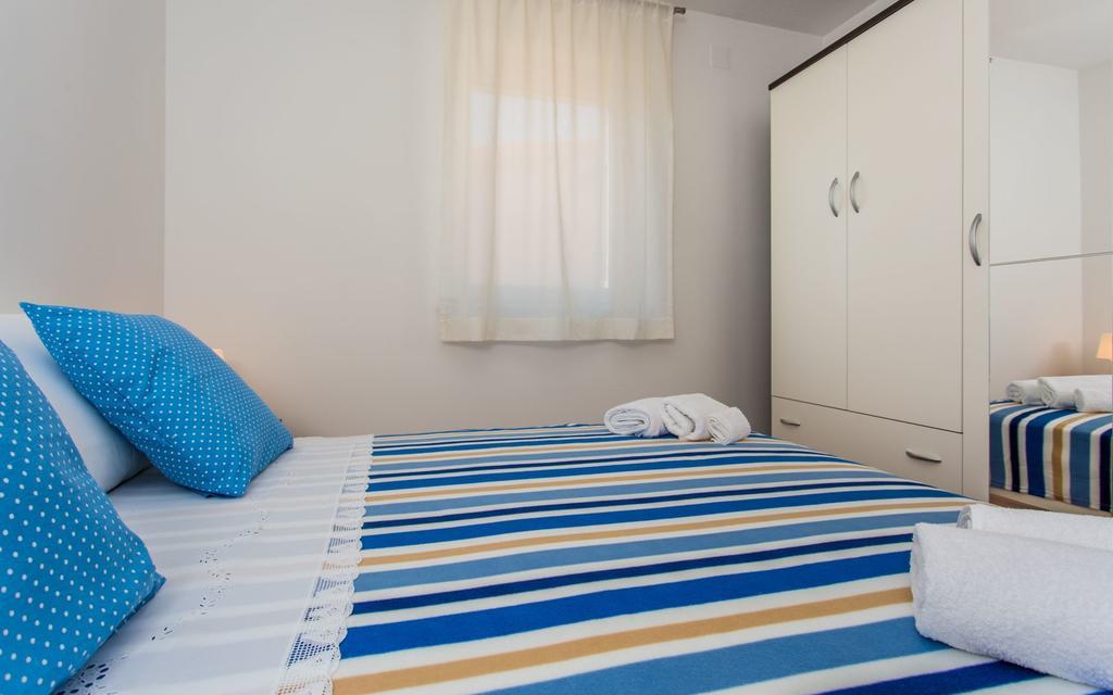 Apartment Franka Klimno Exterior photo